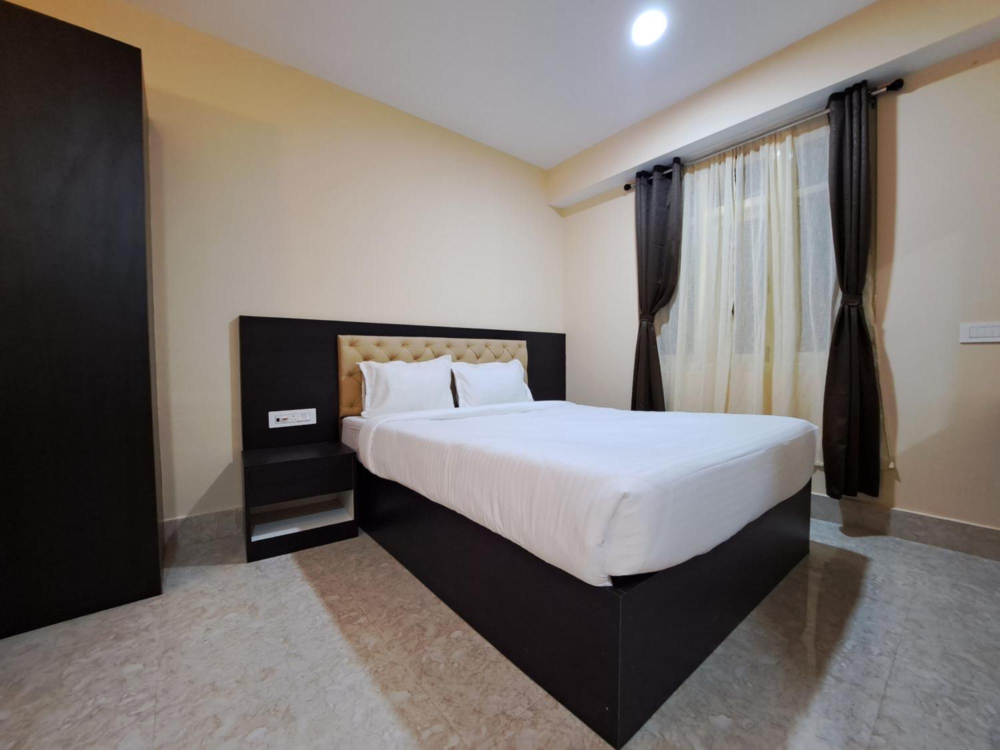 Snow White Retreat Hotel And Restaurant กังต็อก ภายนอก รูปภาพ